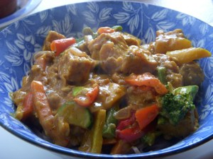 tempeh vegetable stir fry with peanut curry sauce